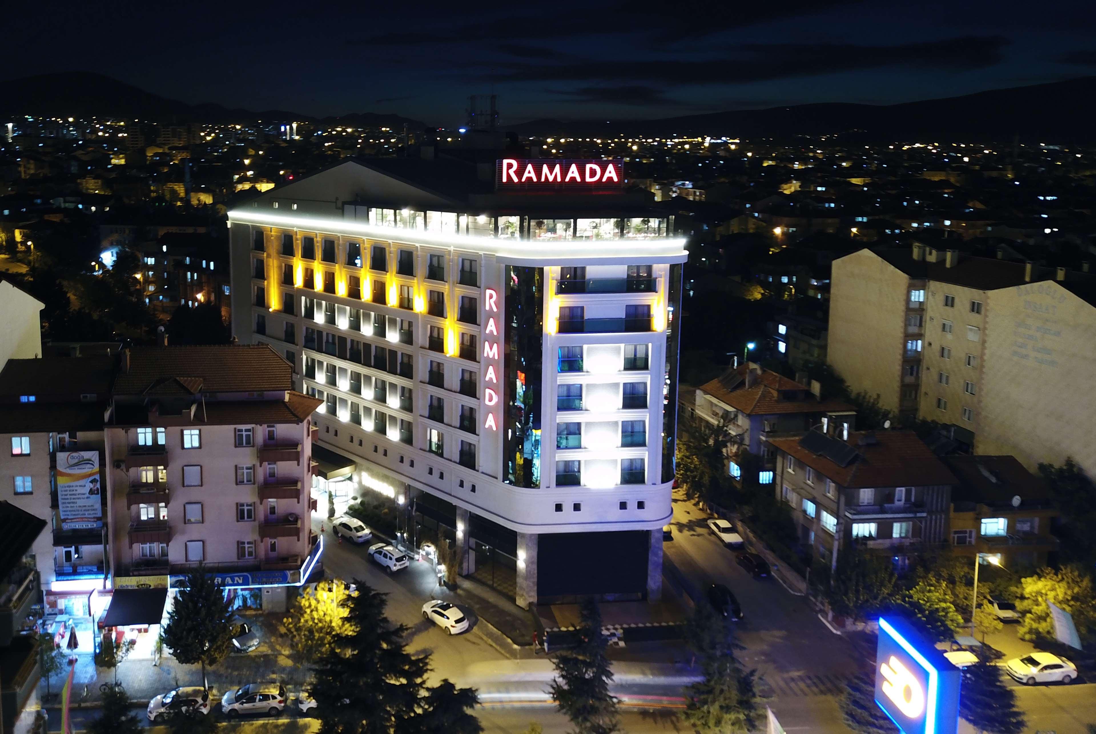 Ramada By Wyndham Isparta Exterior photo