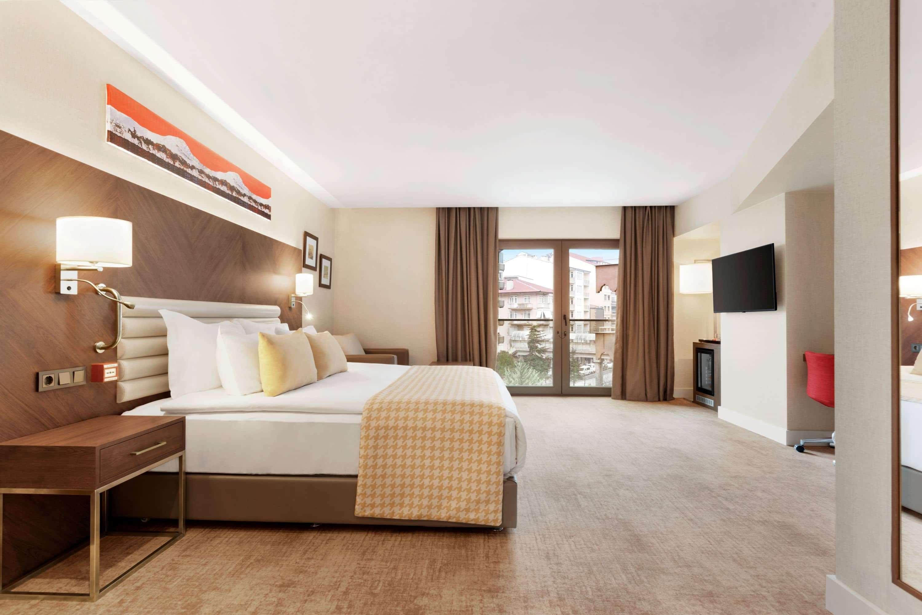 Ramada By Wyndham Isparta Exterior photo
