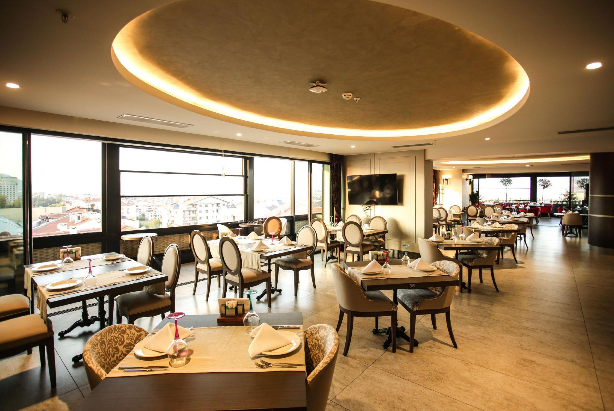 Ramada By Wyndham Isparta Exterior photo