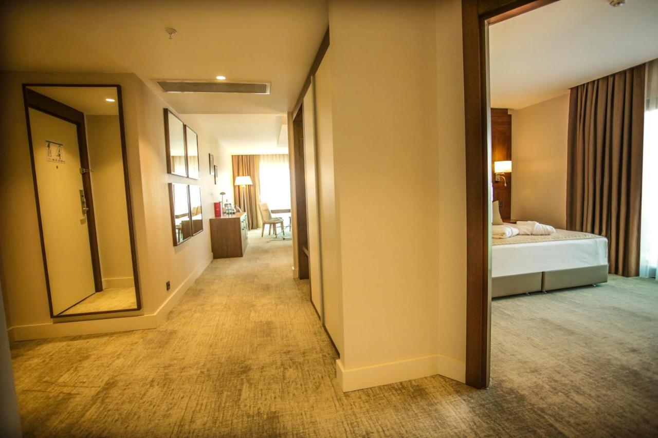 Ramada By Wyndham Isparta Exterior photo