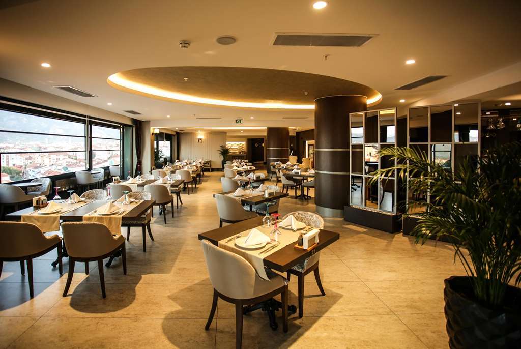 Ramada By Wyndham Isparta Restaurant photo