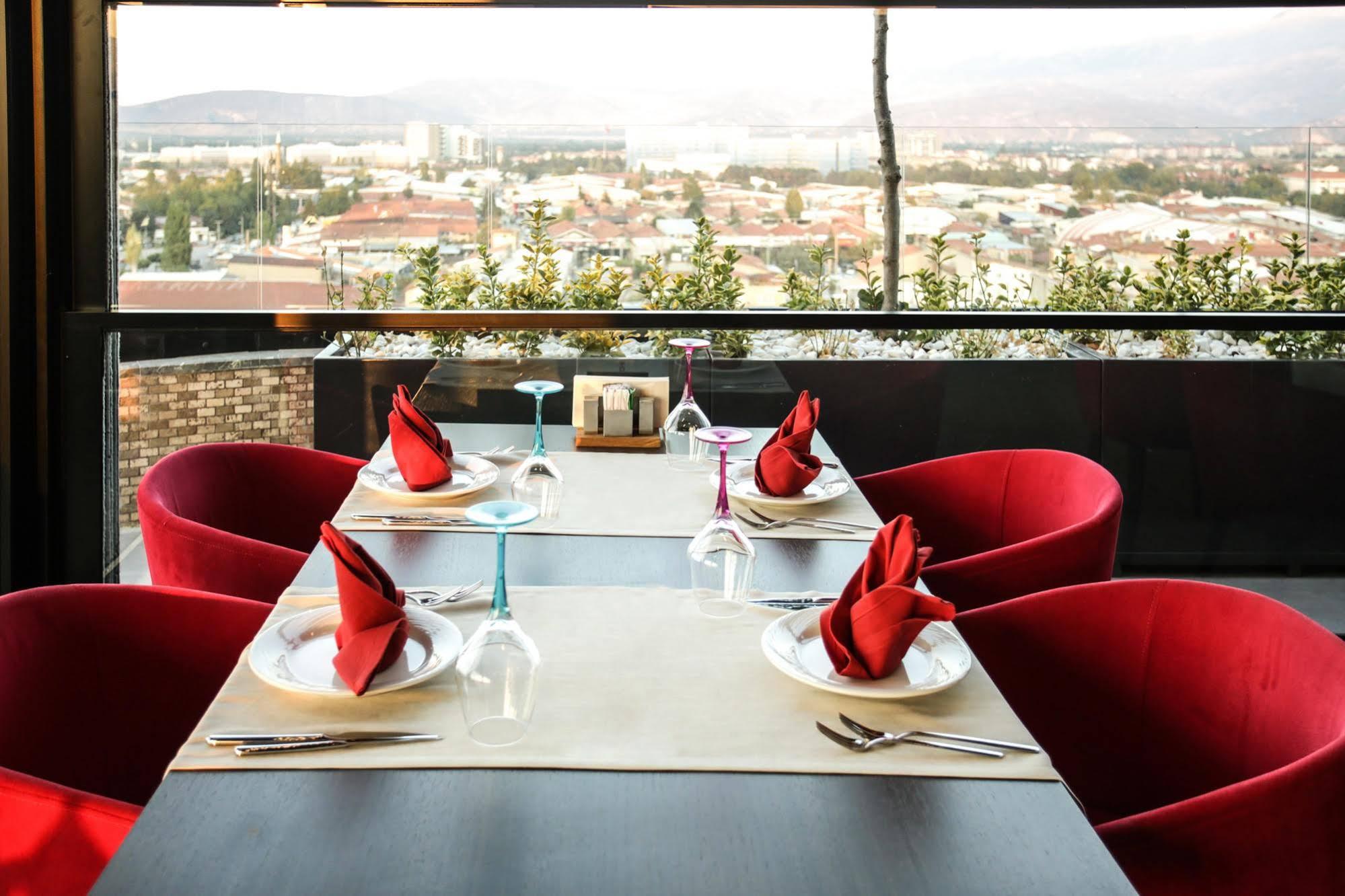 Ramada By Wyndham Isparta Exterior photo